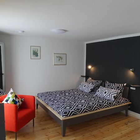 Apartment Rhein Main Хоххайм-ам-Майн Номер фото